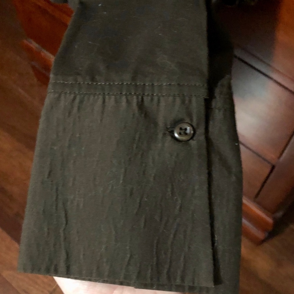 Euc! Small Button Down Fitted Top - image 3